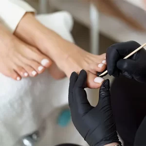 MANICURE & PEDICURE