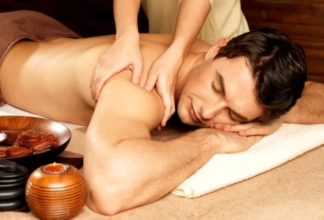 Soothing Escapes with our De-Stress Massage