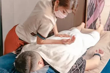 Japanese Shiatsu Massage